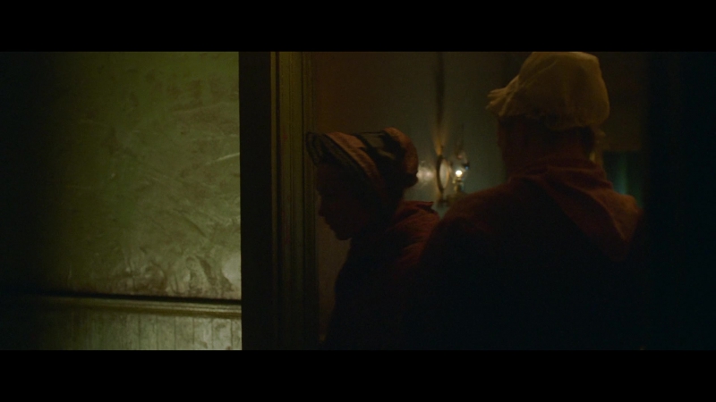 The_Wonder_2022_1080p__00616.jpg