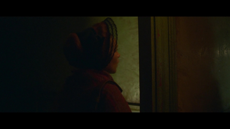 The_Wonder_2022_1080p__00622.jpg