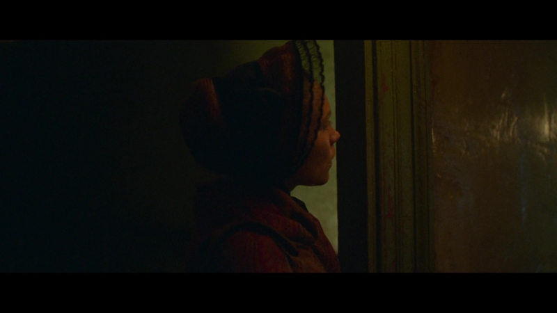 The_Wonder_2022_1080p__00624.jpg