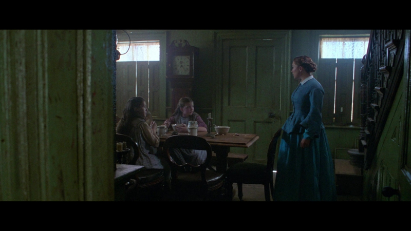 The_Wonder_2022_1080p__00703.jpg