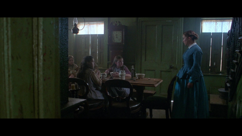 The_Wonder_2022_1080p__00706.jpg