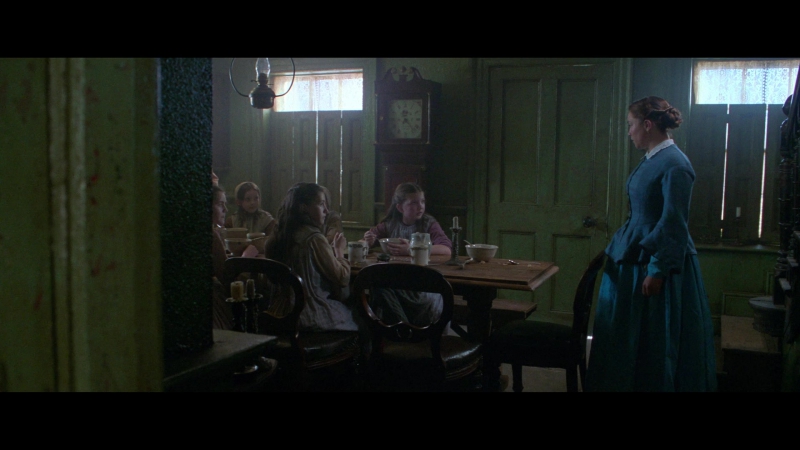 The_Wonder_2022_1080p__00708.jpg