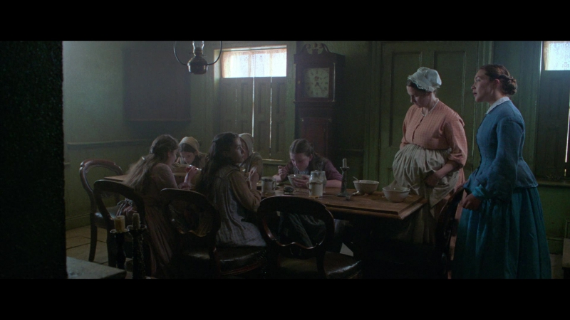 The_Wonder_2022_1080p__00724.jpg