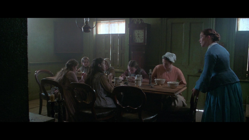The_Wonder_2022_1080p__00726.jpg