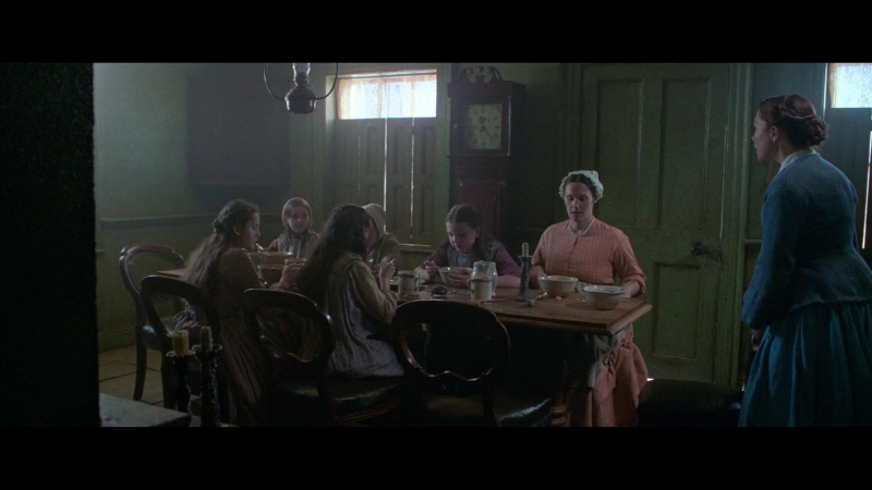 The_Wonder_2022_1080p__00729.jpg