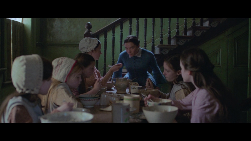 The_Wonder_2022_1080p__00734.jpg
