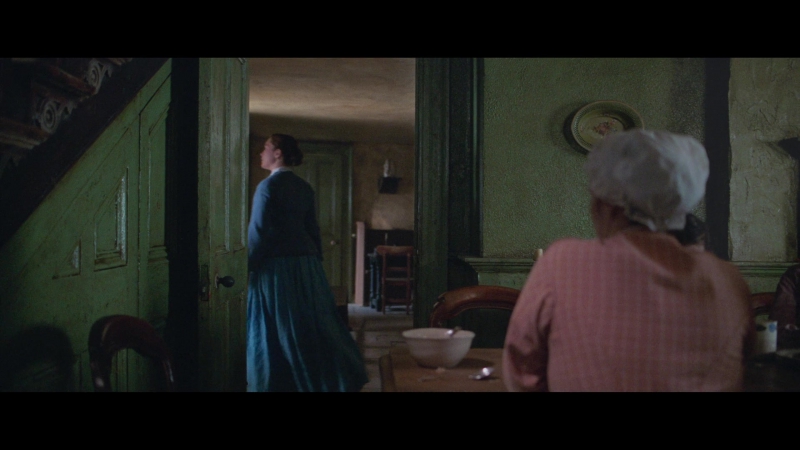 The_Wonder_2022_1080p__00789.jpg