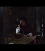 The_Wonder_2022_1080p__00326.jpg