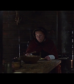 The_Wonder_2022_1080p__00328.jpg
