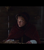 The_Wonder_2022_1080p__00355.jpg