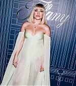 TiffanyCoNYCFlagshipStore_Reopening_Arrivals_April2023_28729.jpg