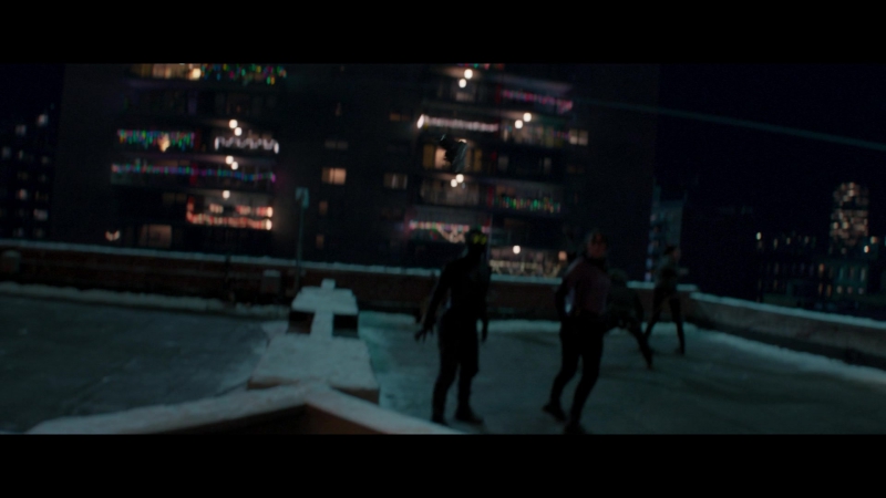 hawkeye1x04_2215.jpg