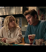 WeLiveInTime_Trailer_FPD_017.jpg