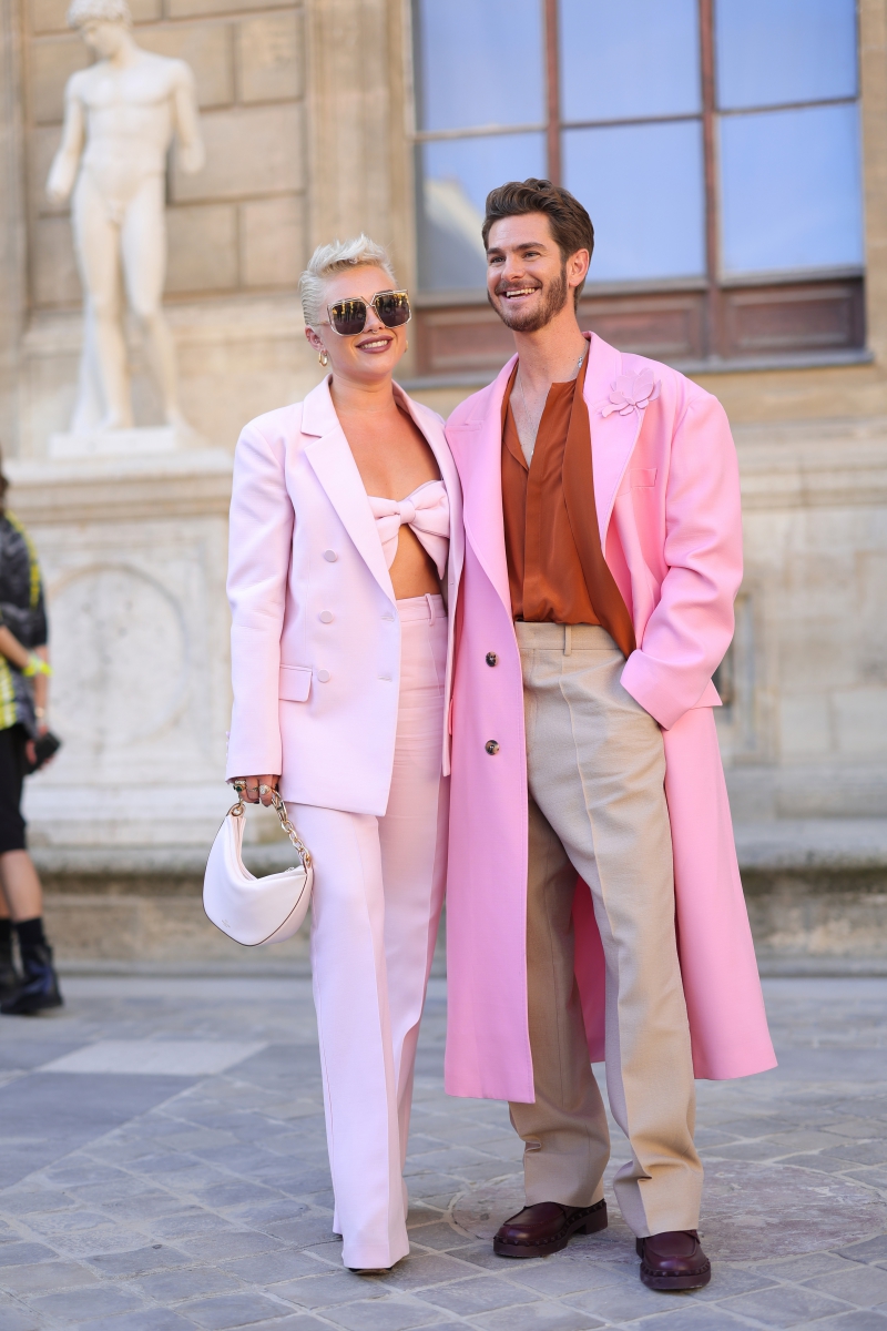 ValentinoFashionShow_Outside_FPD_281529.jpg