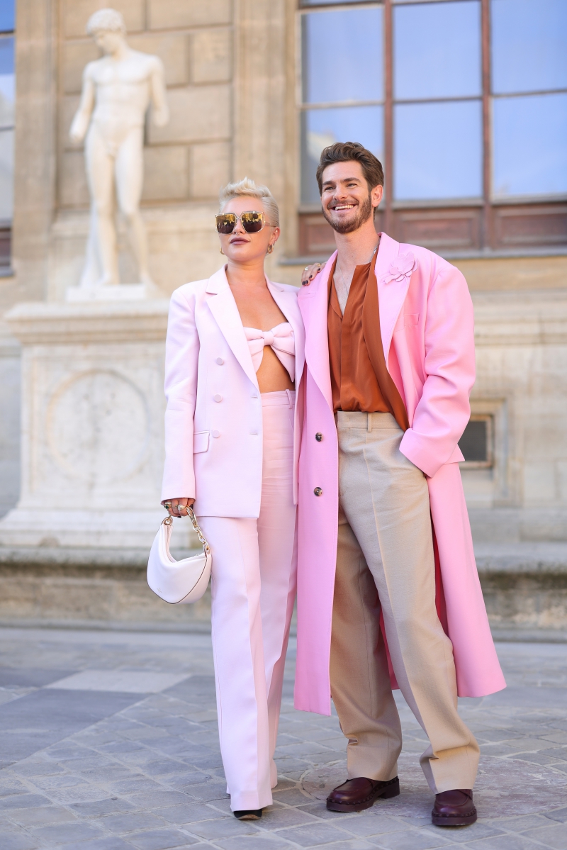 ValentinoFashionShow_Outside_FPD_281729.jpg