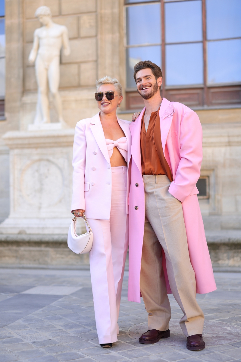 ValentinoFashionShow_Outside_FPD_281829.jpg