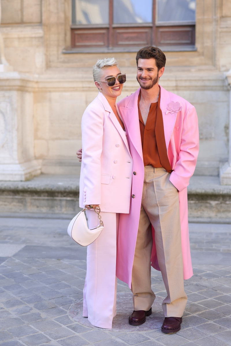 ValentinoFashionShow_Outside_FPD_282129.jpg