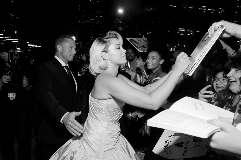 WLIT_WorldPremiere_AttendingFans_TIFF_FPD_28729.jpg