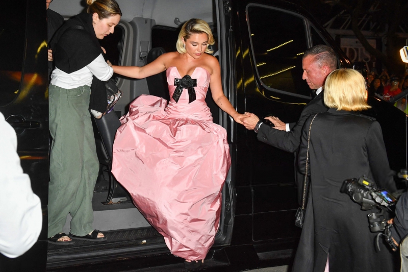 WLIT_Premiere_Arriving_Leaving_TIFF_FPD_28329.jpg