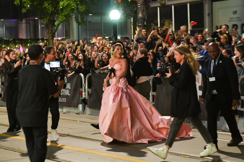 WLIT_Premiere_Arriving_Leaving_TIFF_FPD_28529.jpg
