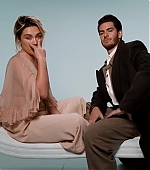 FlorenceAndrewStaringContest_Bustle_FPD_040.jpg