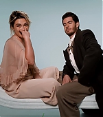 FlorenceAndrewStaringContest_Bustle_FPD_041.jpg