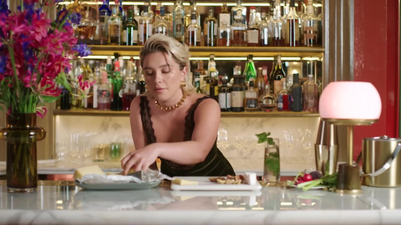 Florence_ClassicCocktails_VogueUK_FPD_0806.jpg