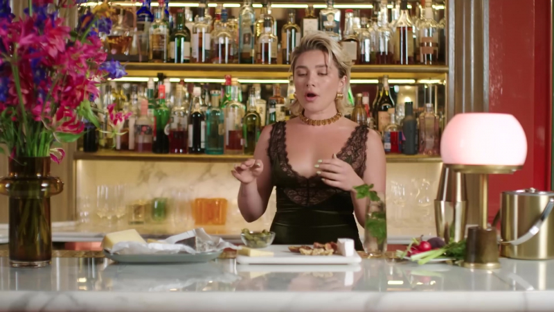 Florence_ClassicCocktails_VogueUK_FPD_0823.jpg