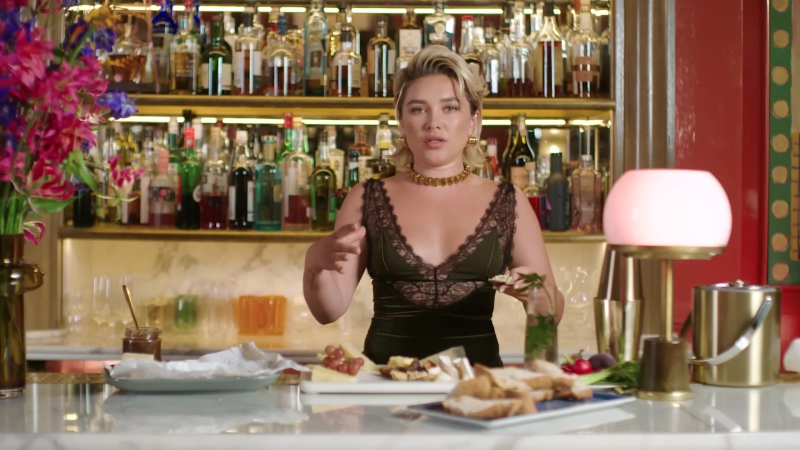 Florence_ClassicCocktails_VogueUK_FPD_1031.jpg
