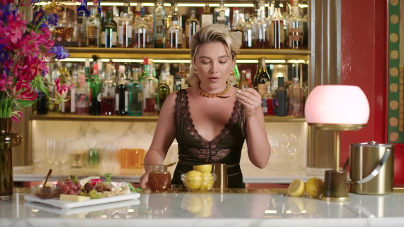 Florence_ClassicCocktails_VogueUK_FPD_1340.jpg