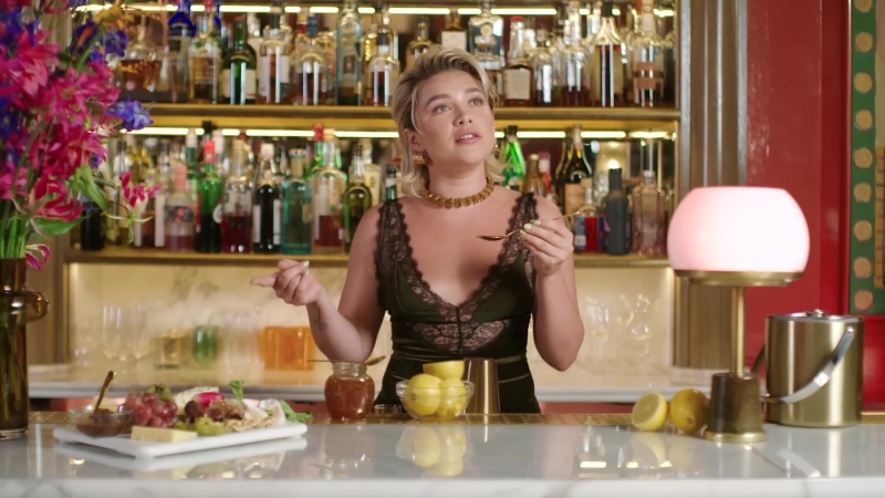 Florence_ClassicCocktails_VogueUK_FPD_1356.jpg