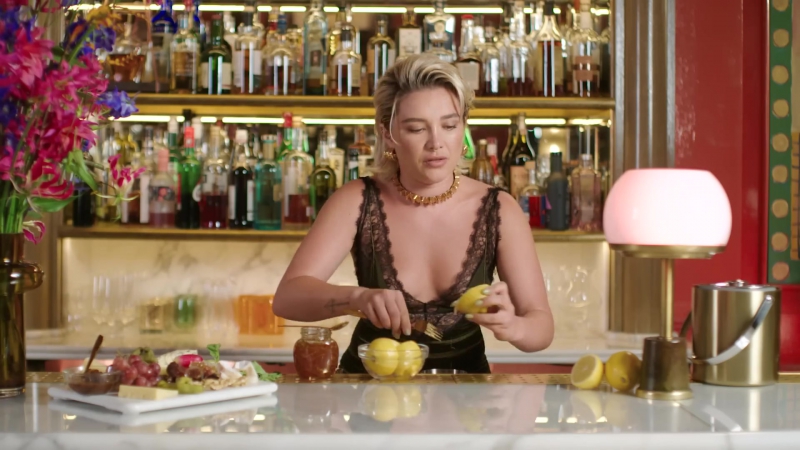 Florence_ClassicCocktails_VogueUK_FPD_1410.jpg