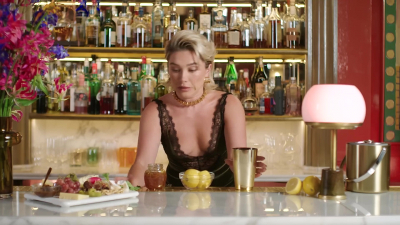 Florence_ClassicCocktails_VogueUK_FPD_1442.jpg