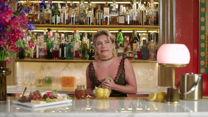 Florence_ClassicCocktails_VogueUK_FPD_1544.jpg