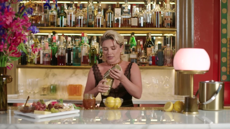 Florence_ClassicCocktails_VogueUK_FPD_1552.jpg