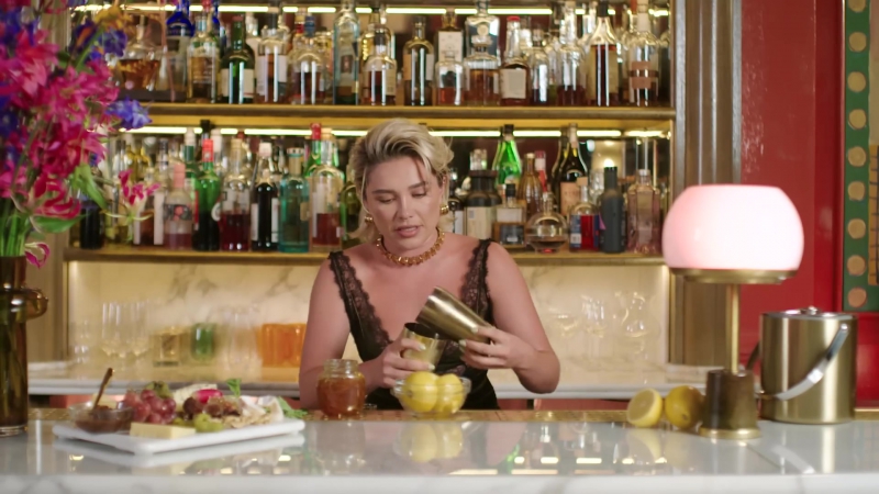 Florence_ClassicCocktails_VogueUK_FPD_1555.jpg