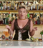 Florence_ClassicCocktails_VogueUK_FPD_0203.jpg
