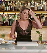 Florence_ClassicCocktails_VogueUK_FPD_0610.jpg