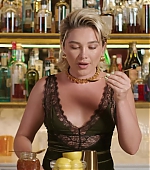 Florence_ClassicCocktails_VogueUK_FPD_1341.jpg