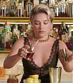Florence_ClassicCocktails_VogueUK_FPD_1388.jpg