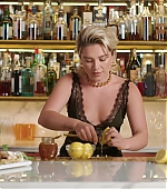 Florence_ClassicCocktails_VogueUK_FPD_1406.jpg