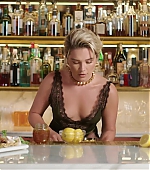 Florence_ClassicCocktails_VogueUK_FPD_1453.jpg