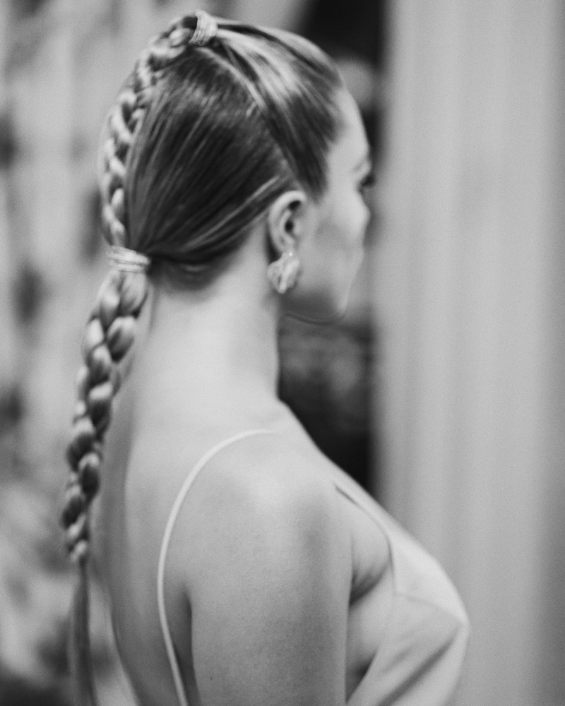 [@peterluxhair]
