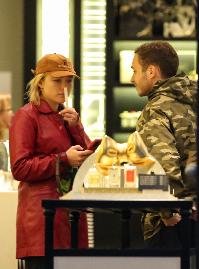 Shopping_London_Dec24_FPD_28329.jpg