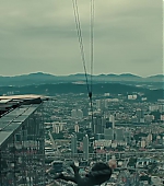 makingof_featurette_florencepughdaily_115.jpg