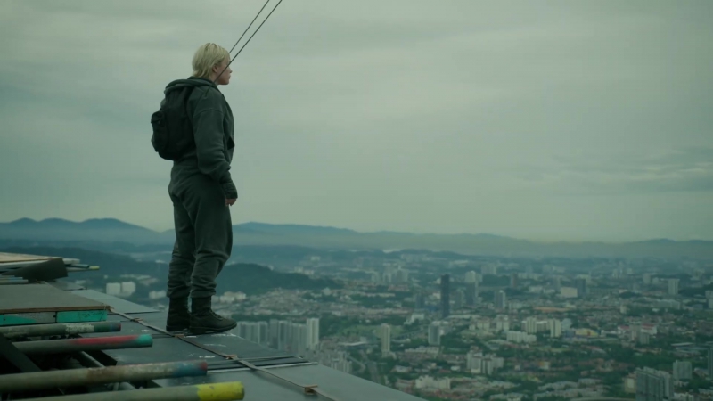 TheJumpFeaturette_FPD_146.jpg