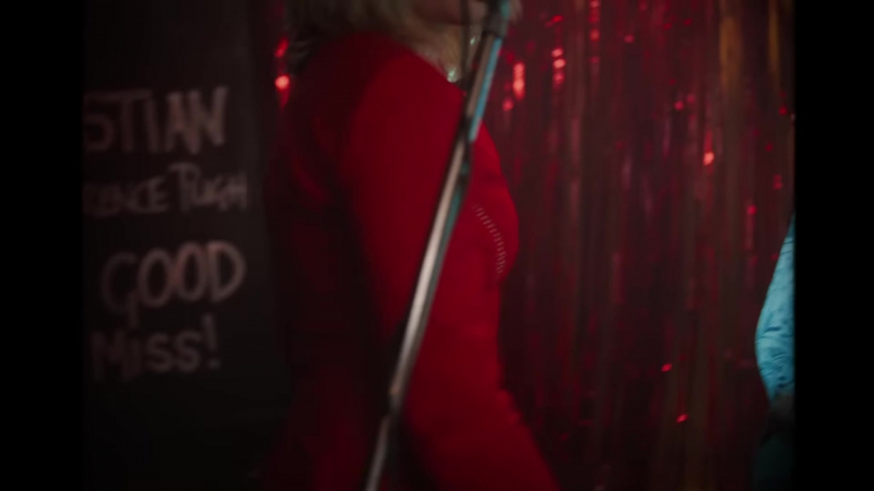 florencepughdaily_midnight_mv_024.jpg