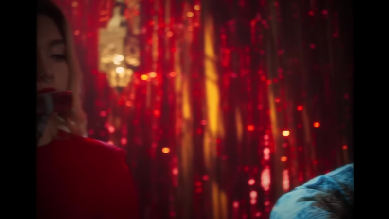 florencepughdaily_midnight_mv_100.jpg