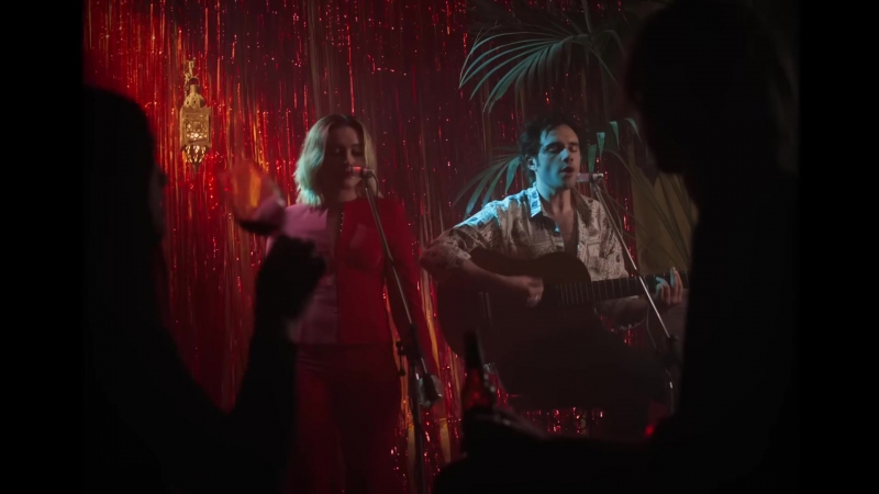 florencepughdaily_midnight_mv_196.jpg