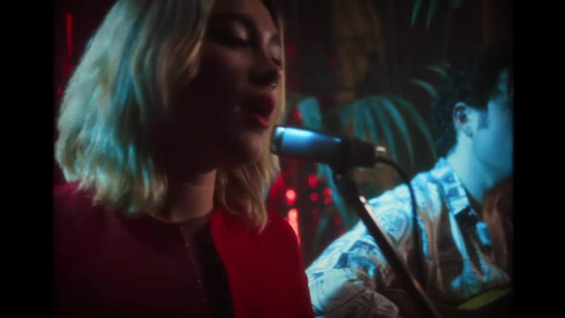 florencepughdaily_midnight_mv_347.jpg